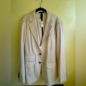 NWT Banana Republic sport coat. Ecru. 44R
